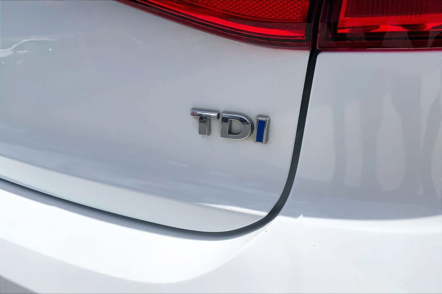 Used 2015 Volkswagen Jetta TDI S FWD image 7