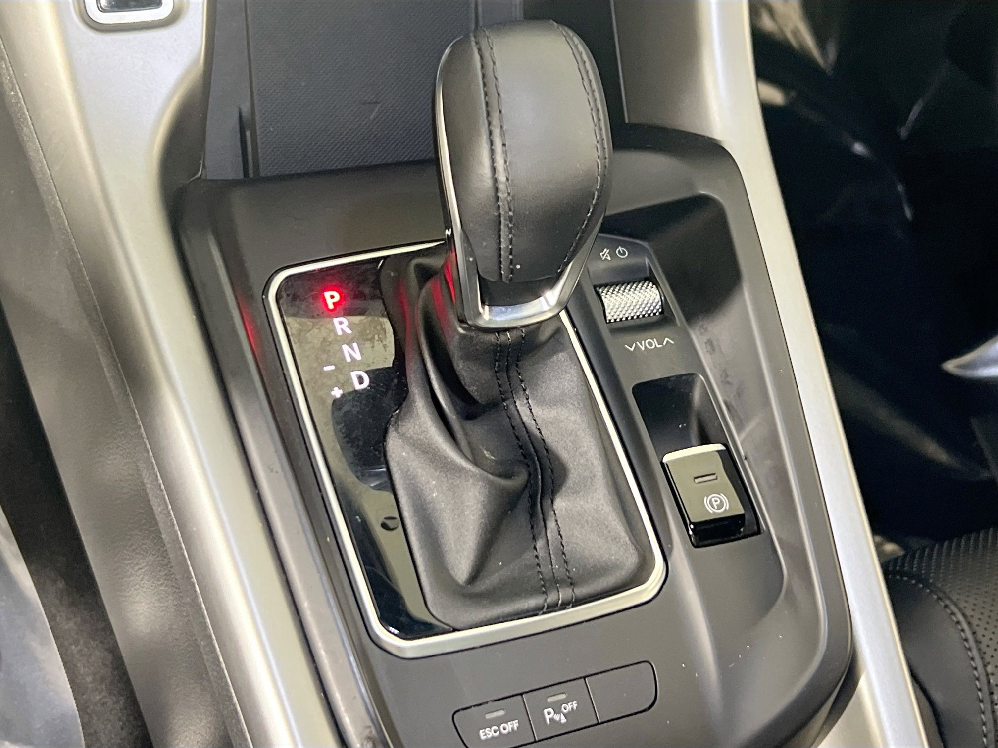 Used 2023 Dodge Hornet GT Plus image 17