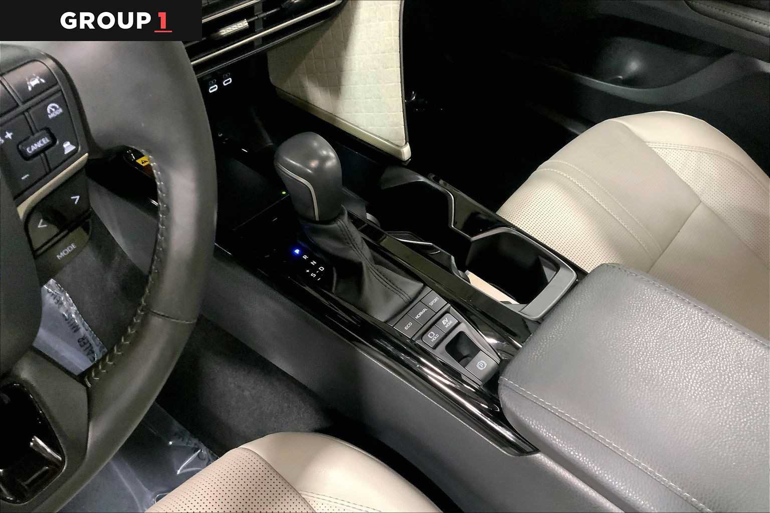 Certified 2025 Toyota Camry XLE AWD/4WD image 17