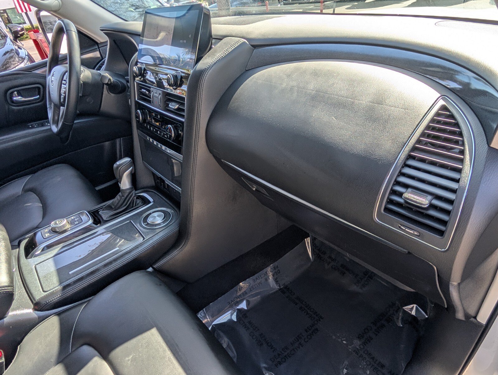 Certified 2024 Nissan Armada SV RWD image 17
