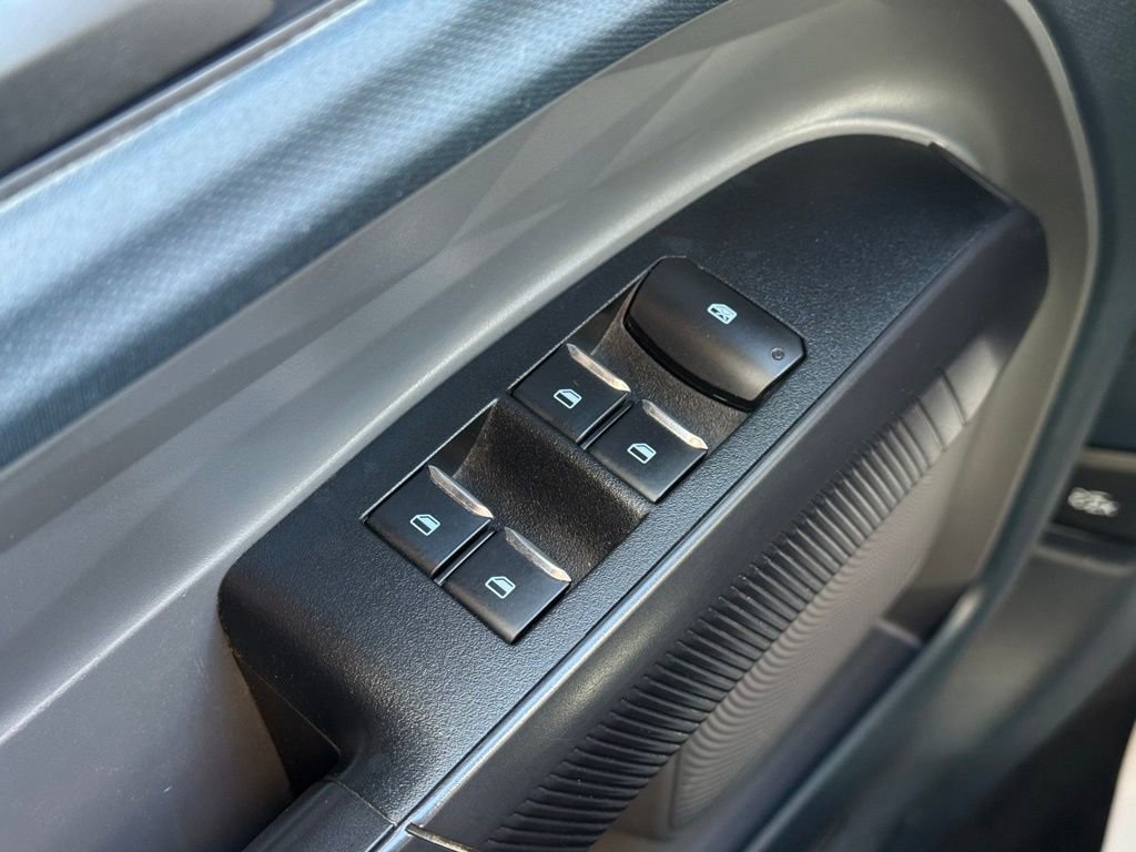 Used 2024 Ford Maverick XL image 38