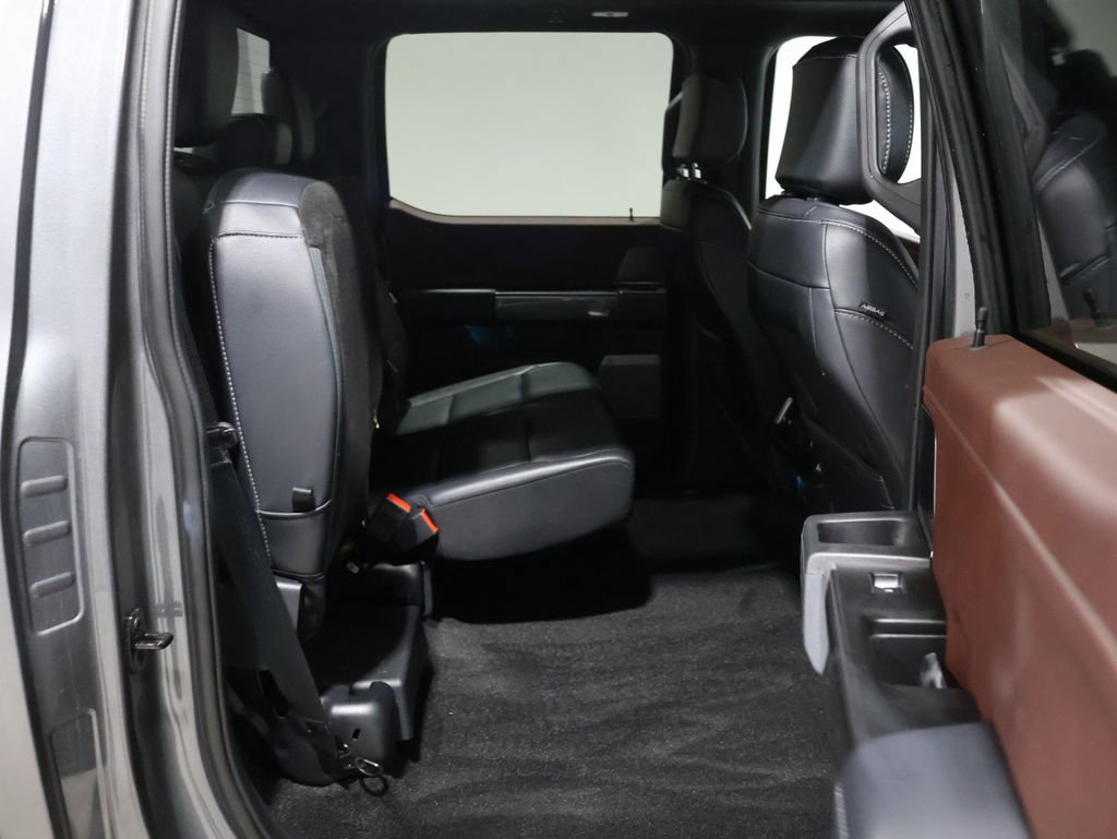 Used 2022 Ford F150 Lariat w/ Equipment Group 502A High image 21