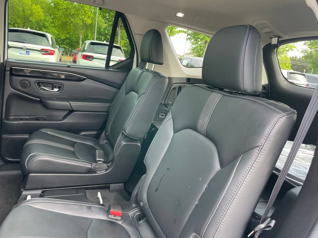 Certified 2025 Honda Pilot Touring image 41