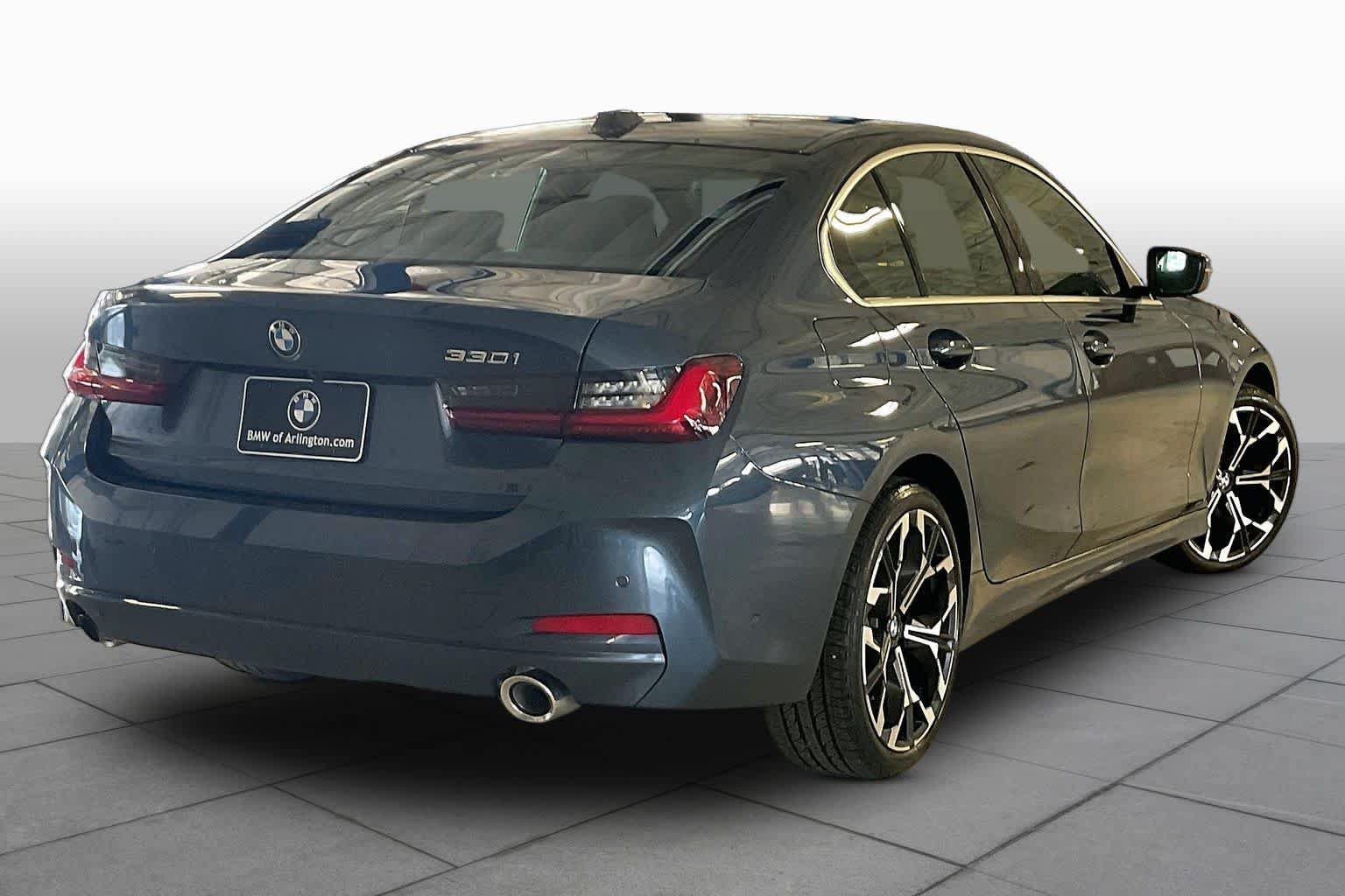 Used 2025 BMW 330i Sedan RWD image 12