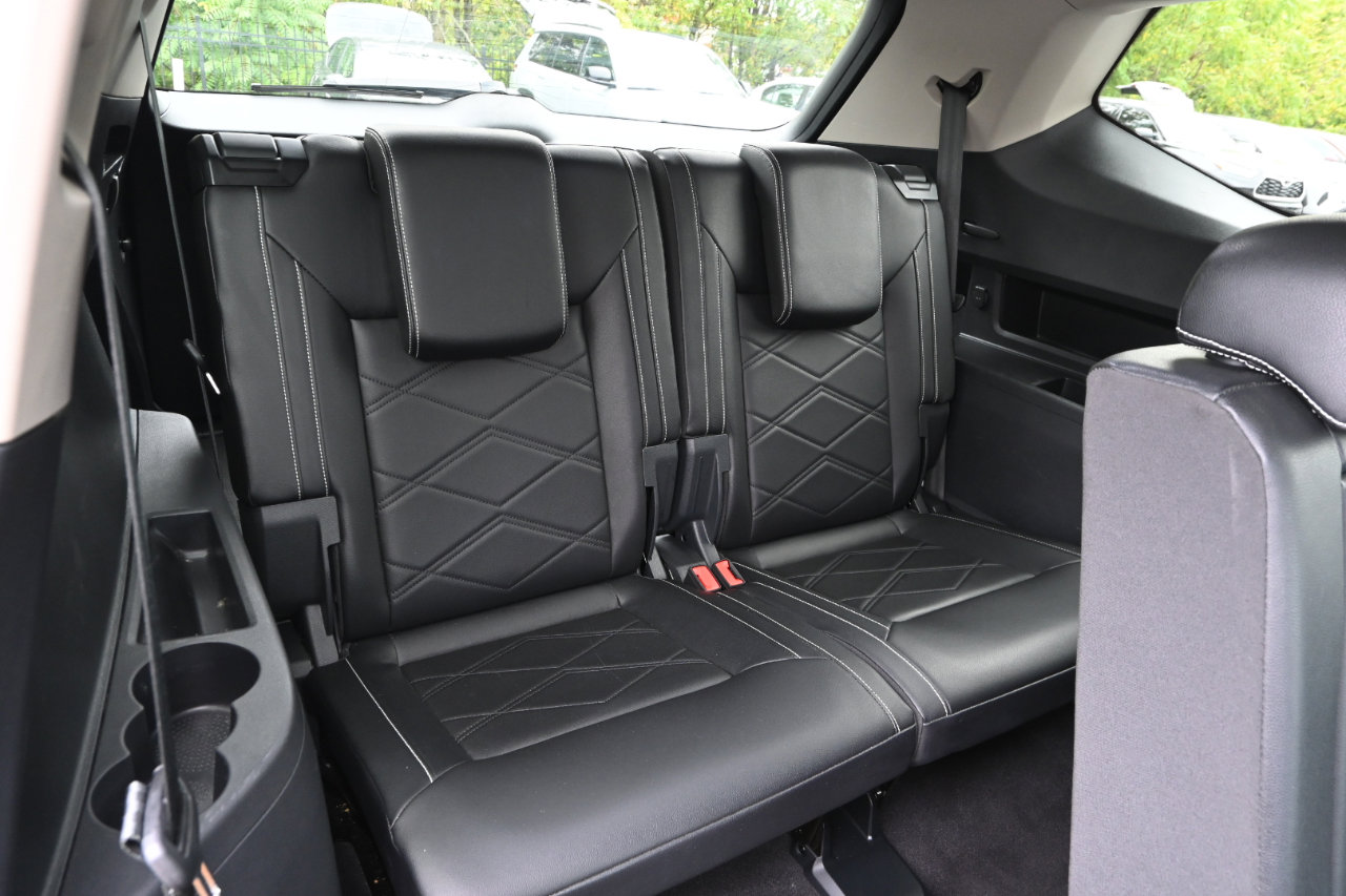 Used 2024 Volkswagen Atlas SE image 31