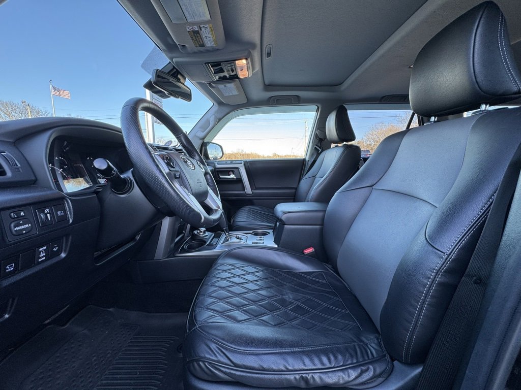 Used 2023 Toyota 4Runner SR5 Premium image 18