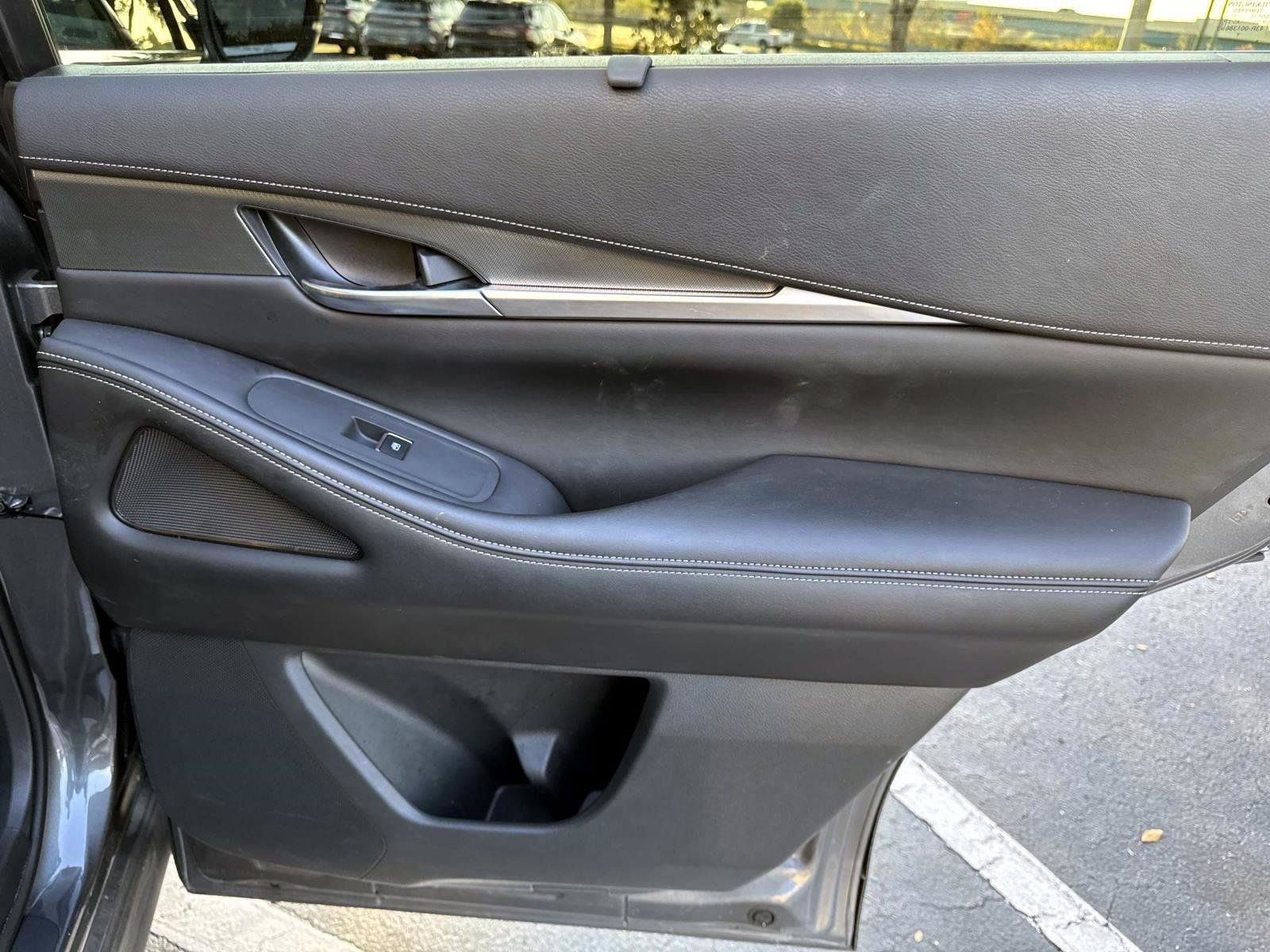 Certified 2023 INFINITI QX60 Luxe w/ Cargo Package image 17