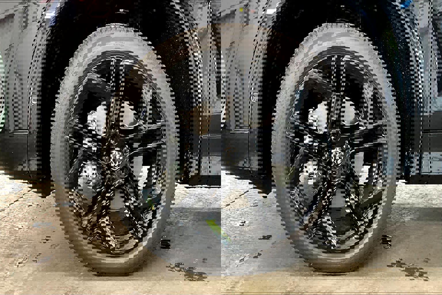 New 2026 Volkswagen Tiguan SE R-Line image 14