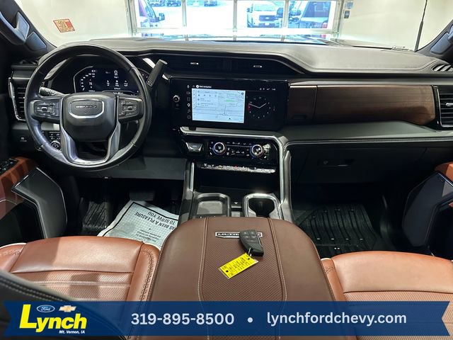 Used 2024 GMC Sierra 2500 Denali Ultimate w/ Max Trailering Package AWD/4WD image 11