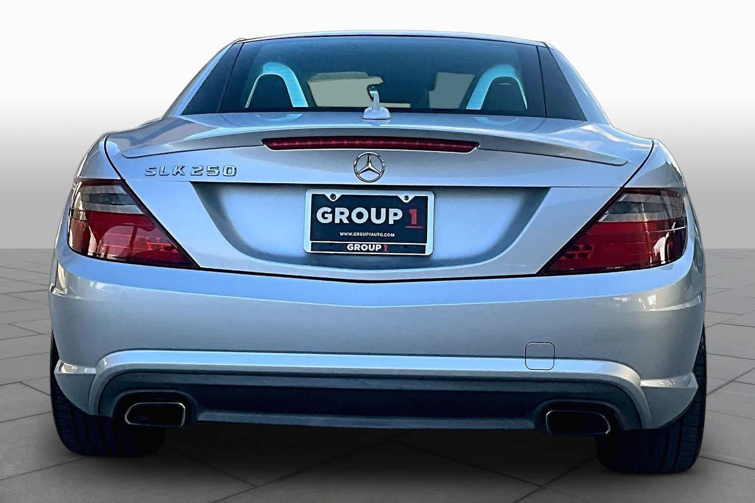 Used 2013 Mercedes-Benz SLK 250 image 5