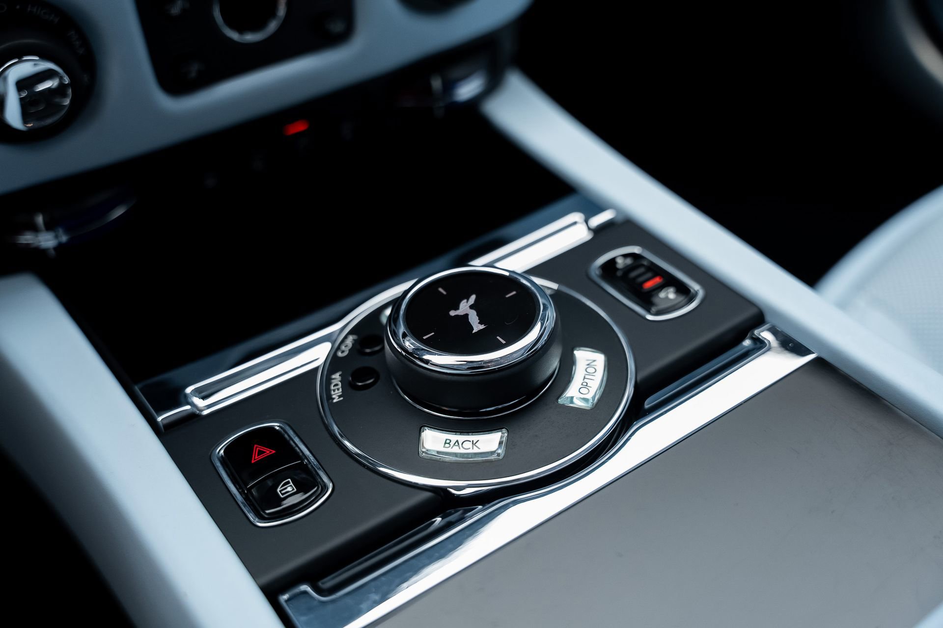 Used 2019 Rolls-Royce Wraith image 52