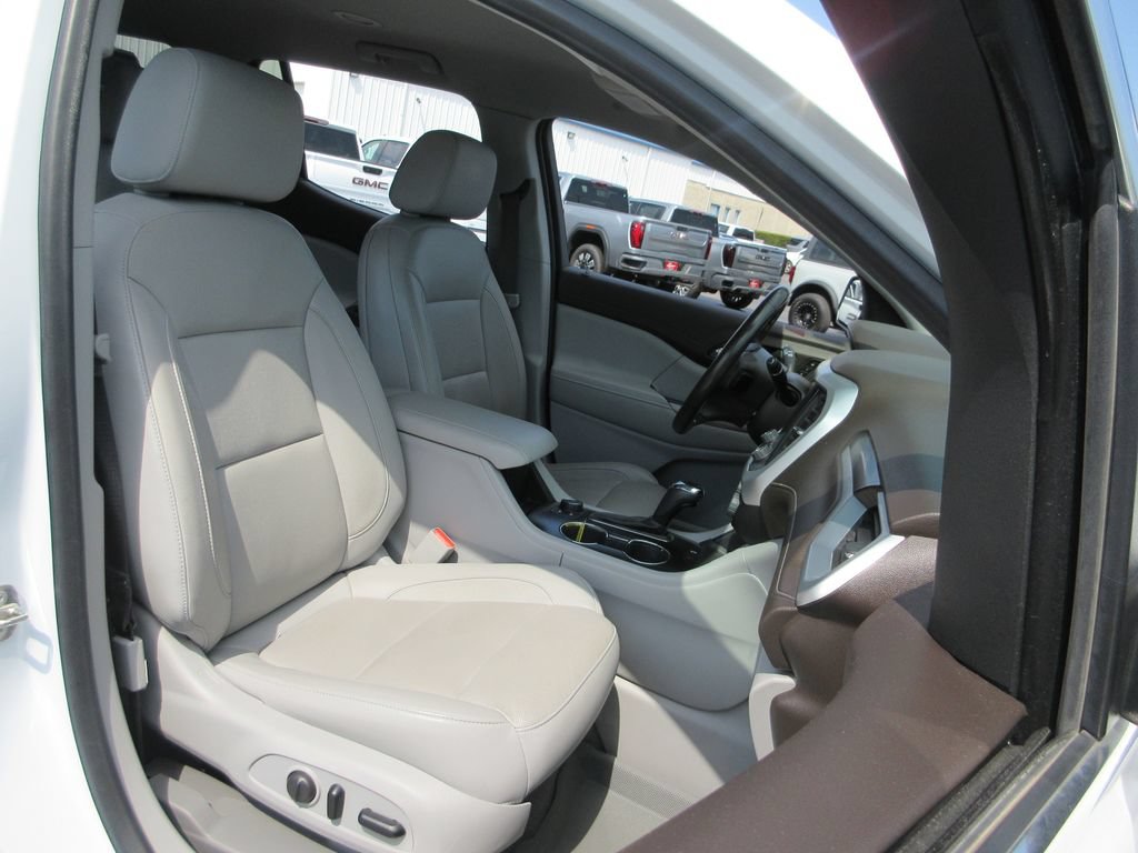 Certified 2019 GMC Acadia SLT FWD image 24