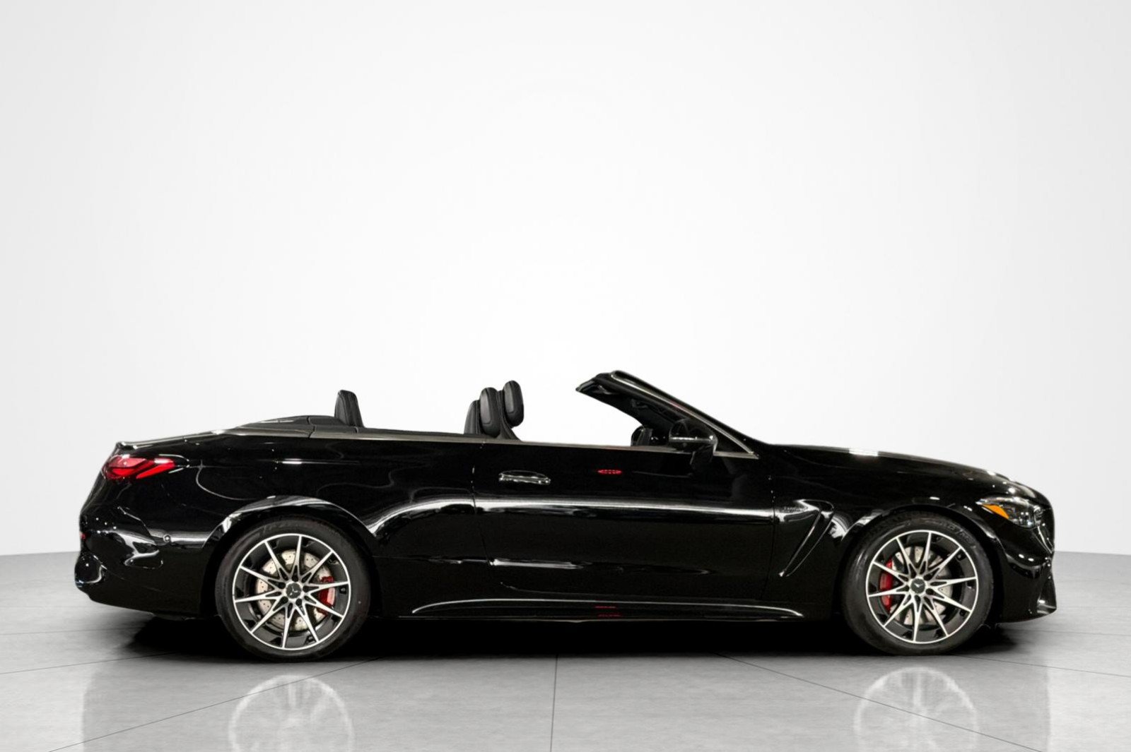 New 2026 Mercedes-Benz CLE 53 AMG 4MATIC Cabriolet image 6