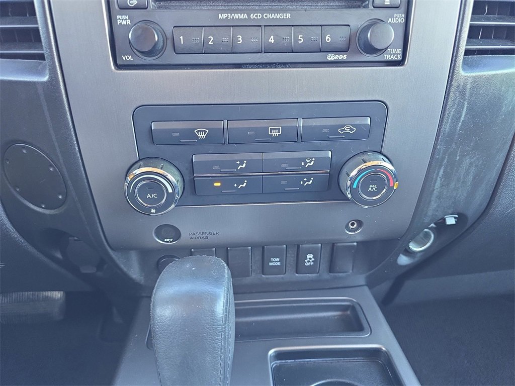 Used 2012 Nissan Titan SV w/ SV Value Truck Pkg image 23