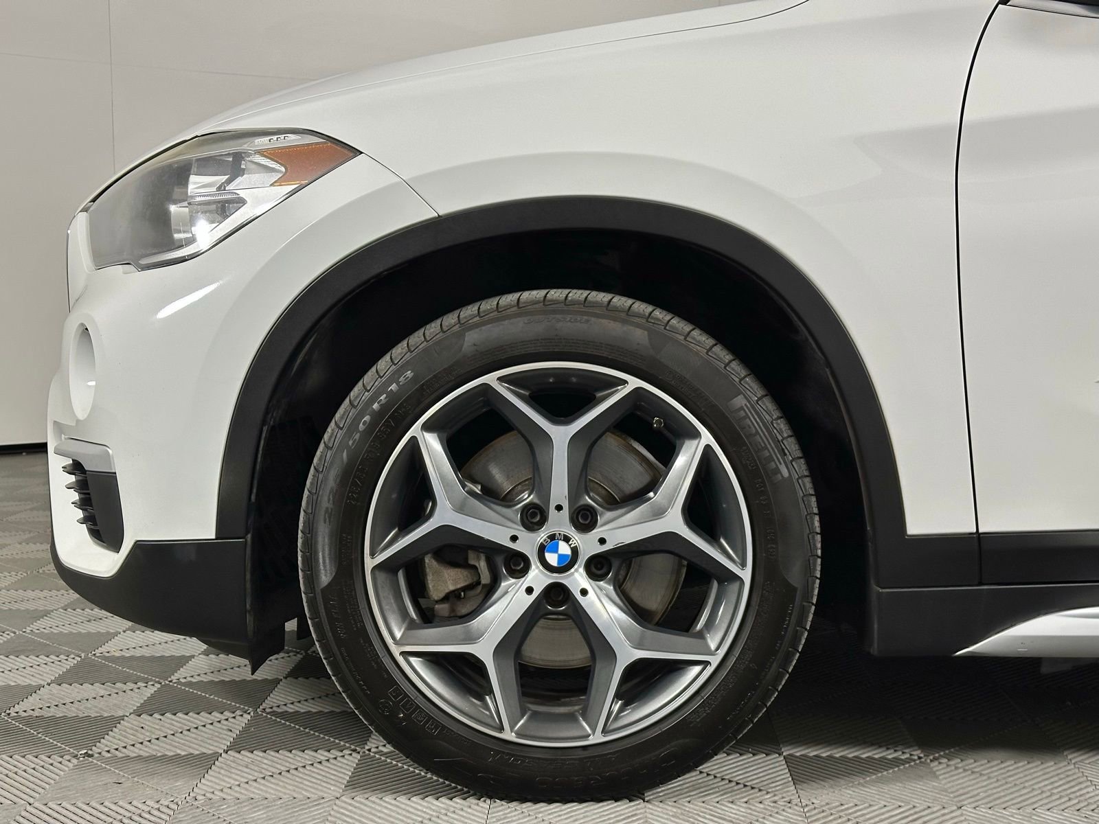 Used 2018 BMW X1 xDrive28i image 8