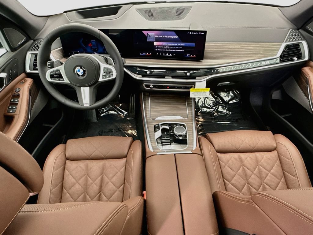 New 2026 BMW X5 xDrive40i w/ M Sport Package AWD/4WD image 13