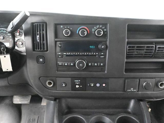 Used 2017 Chevrolet Express 3500 LT w/ LT Preferred Equipment Group image 29