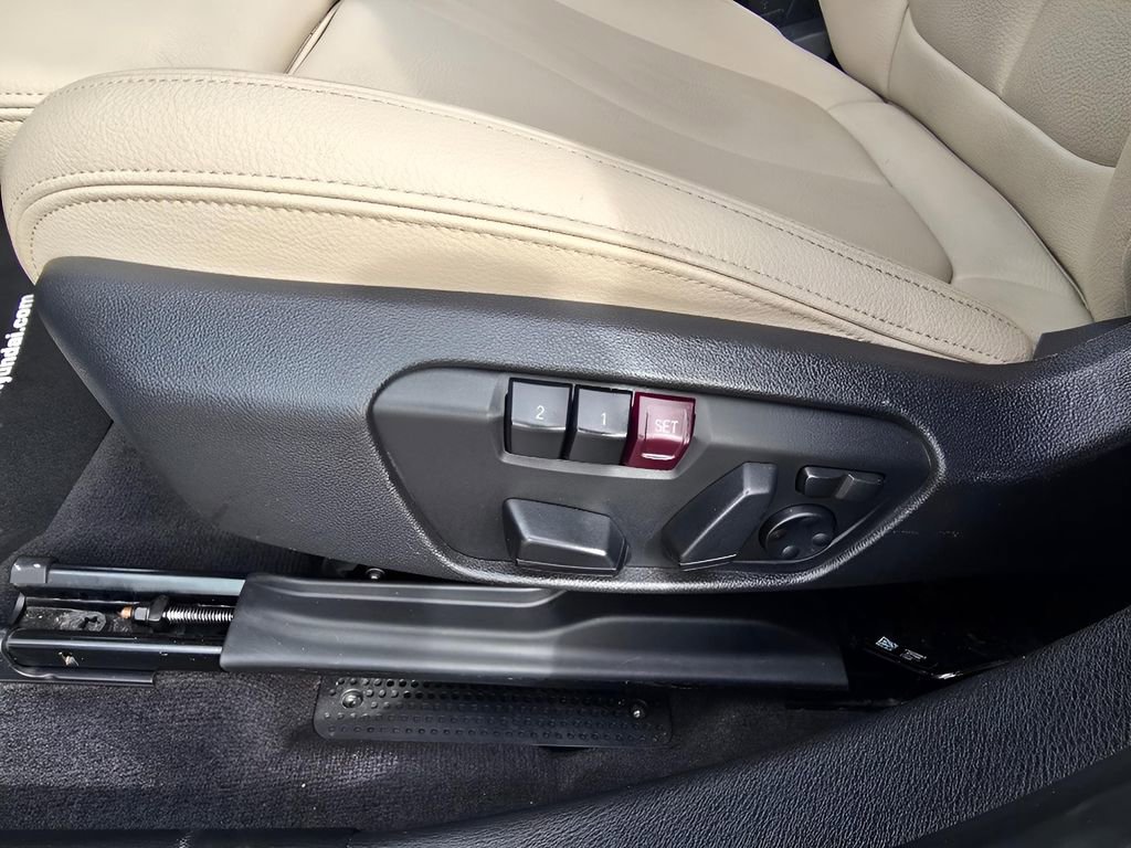 Used 2023 BMW X2 xDrive28i w/ Convenience Package image 27