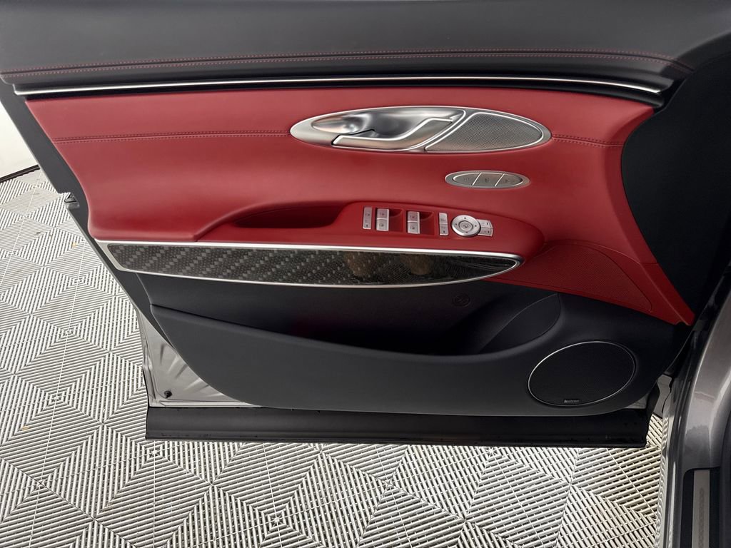 Used 2022 Genesis GV70 3.5T Sport w/ Sport Prestige Package AWD/4WD image 11