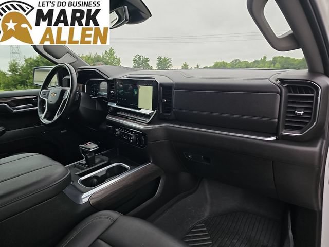 Used 2024 Chevrolet Silverado 1500 LTZ AWD/4WD image 29