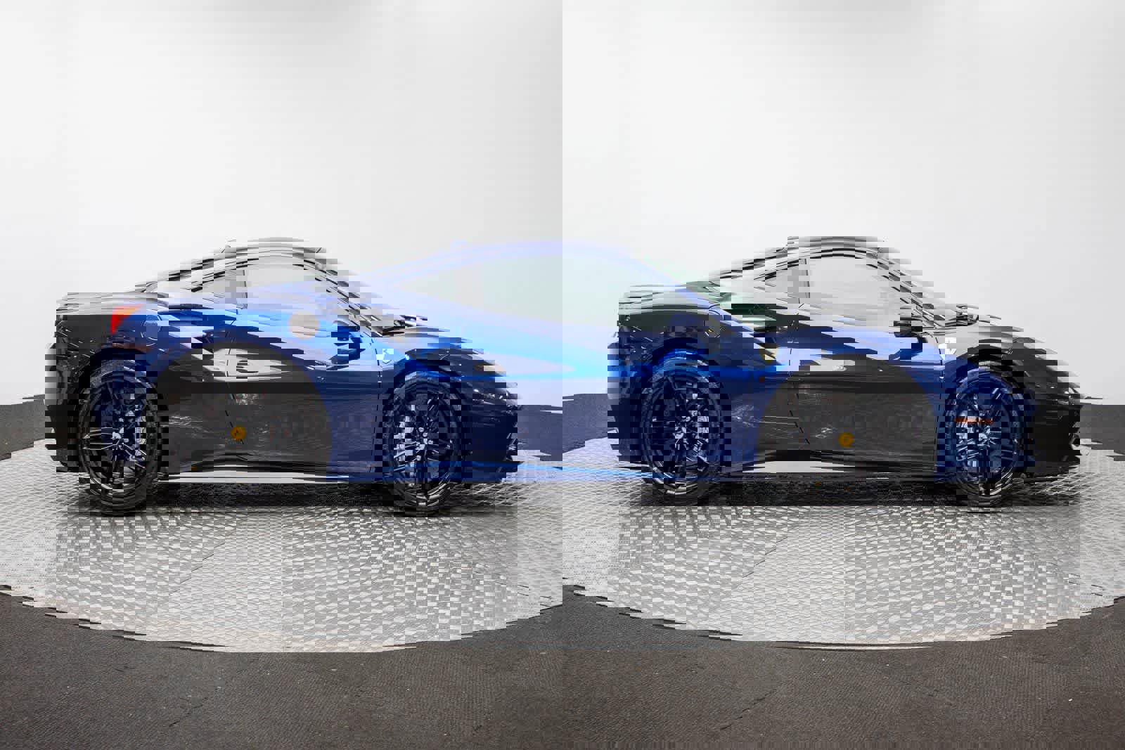 Used 2018 Ferrari 488 GTB image 61