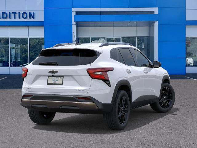 New 2026 Chevrolet Trax ACTIV w/ Sunroof Package FWD image 4