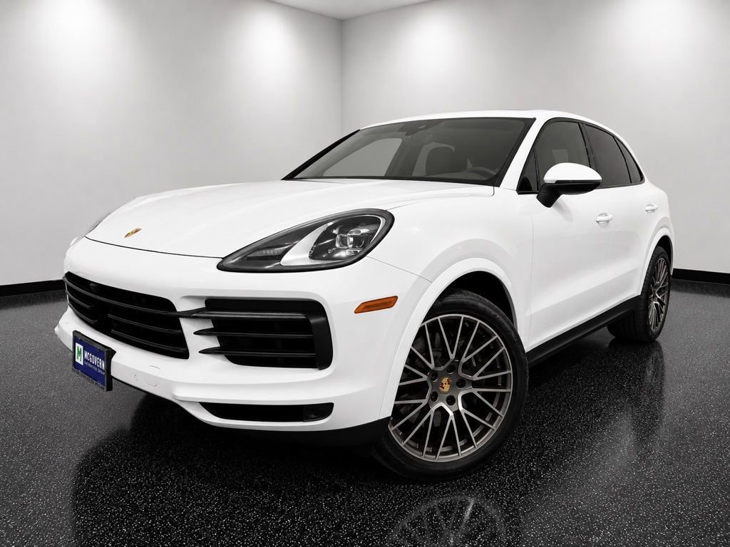 Used 2023 Porsche Cayenne AWD/4WD image 1