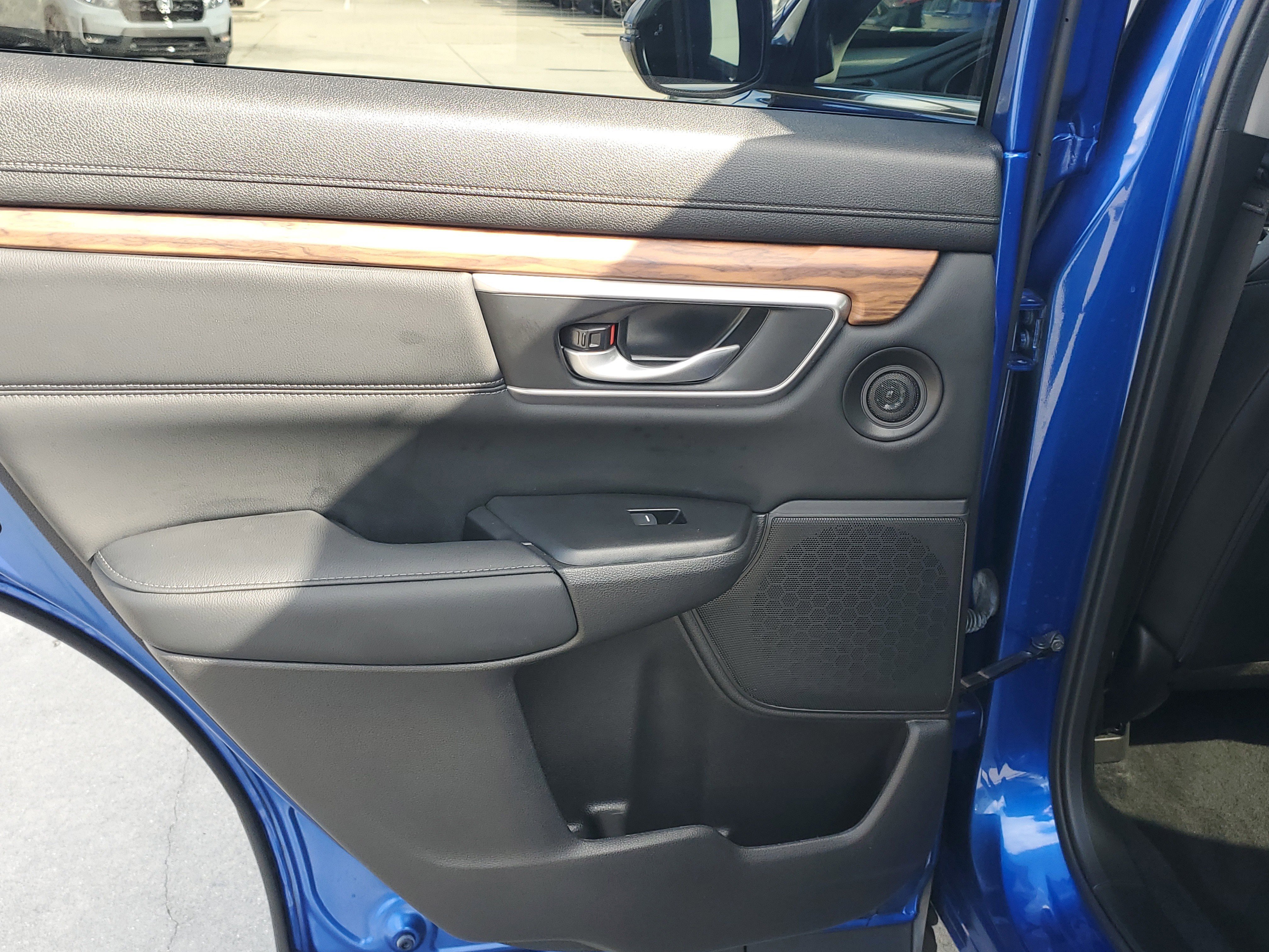 Used 2020 Honda CR-V Touring image 13