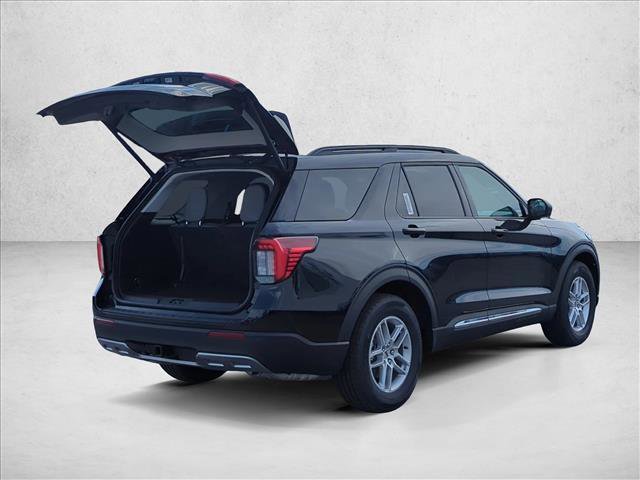 New 2025 Ford Explorer Active w/ Active Comfort Package image 2