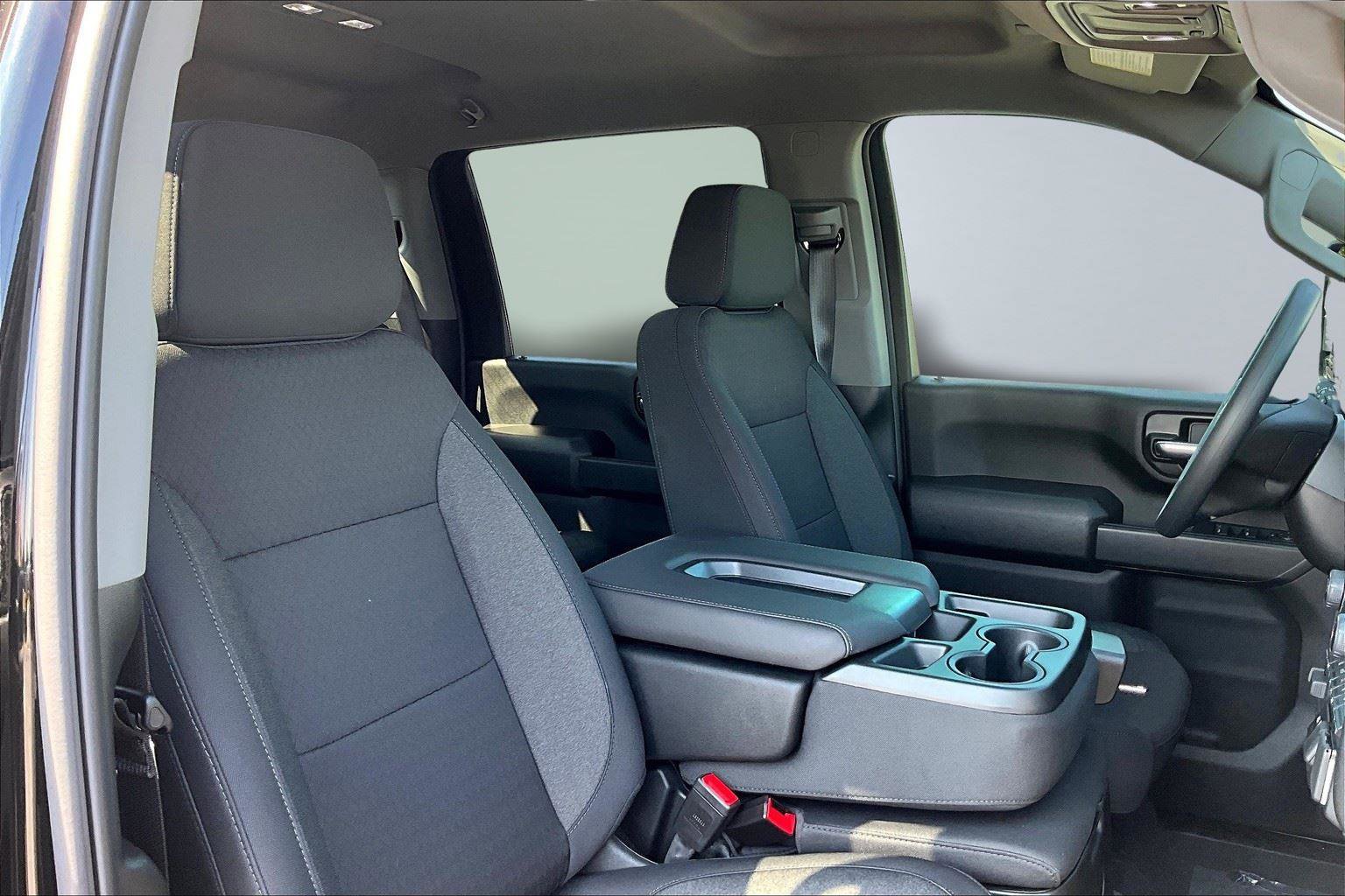 New 2026 Chevrolet Silverado 2500 Custom w/ Custom Convenience Package image 16