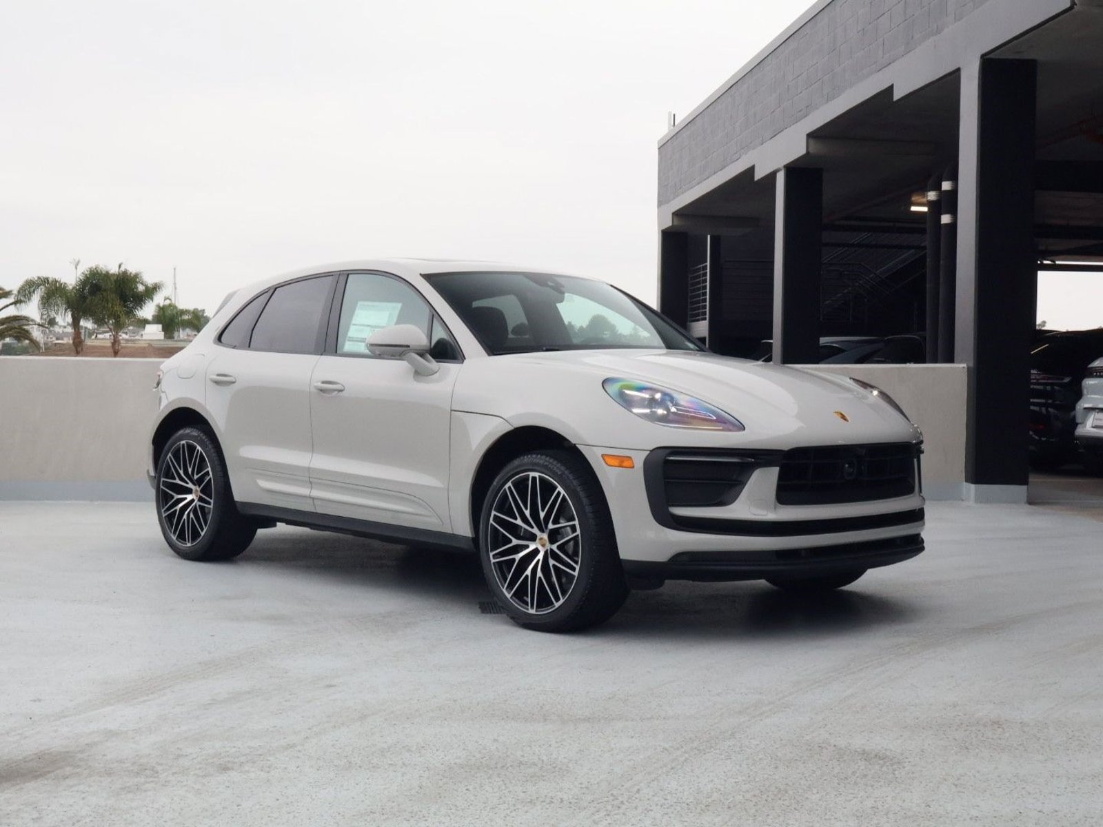 New 2026 Porsche Macan AWD/4WD image 7