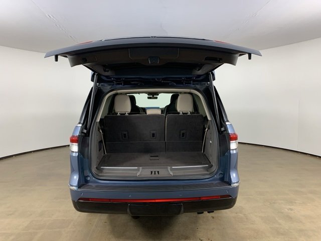 Used 2023 Lincoln Navigator Reserve image 36