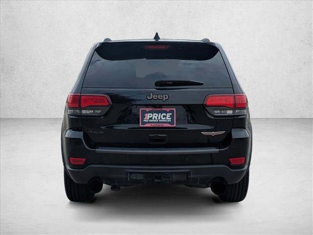Used 2017 Jeep Grand Cherokee Trailhawk w/ Trailhawk Luxury Group AWD/4WD image 5