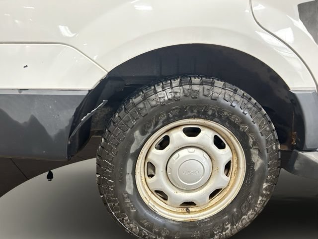 Used 2010 Ford Expedition XLT AWD/4WD image 21