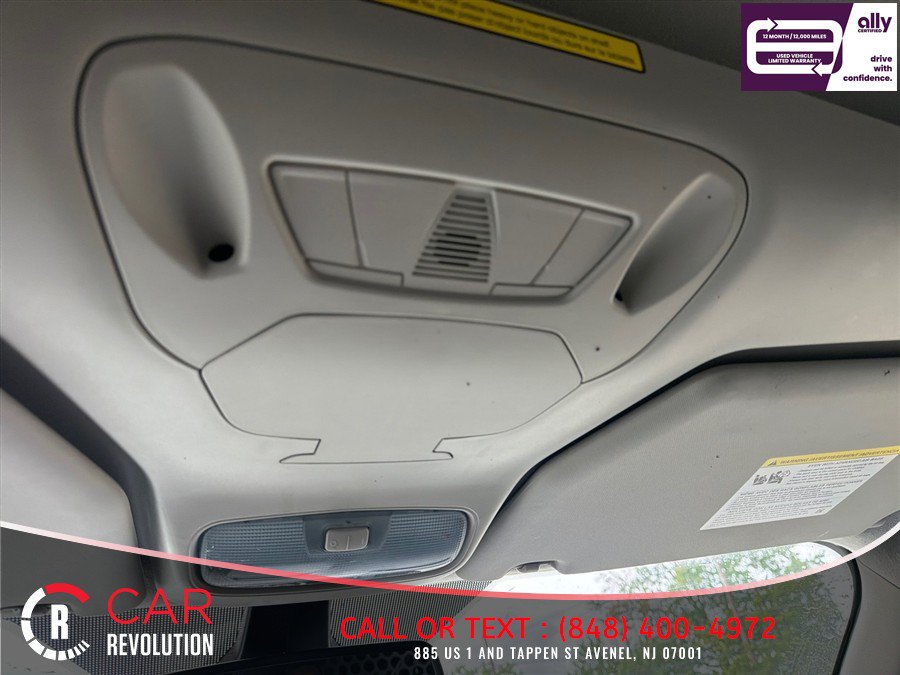 Used 2020 Ford Transit Connect XL FWD image 25