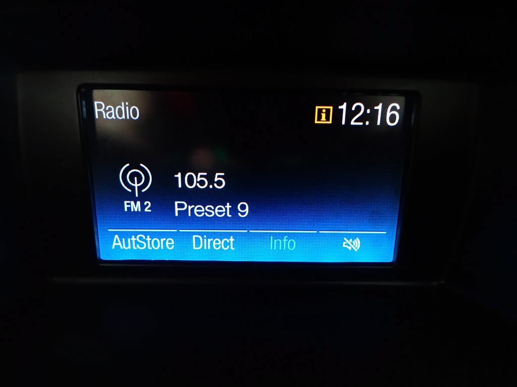 Used 2019 Ford Fiesta SE FWD image 3