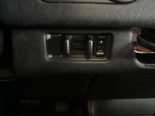 Used 2020 Lincoln Navigator Reserve w/ Equipment Group 208A Reserve image 28