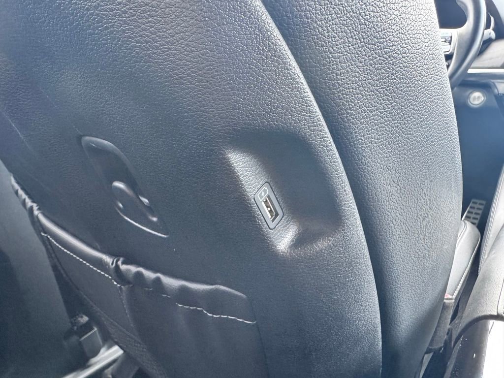 Used 2022 Kia Telluride SX image 28