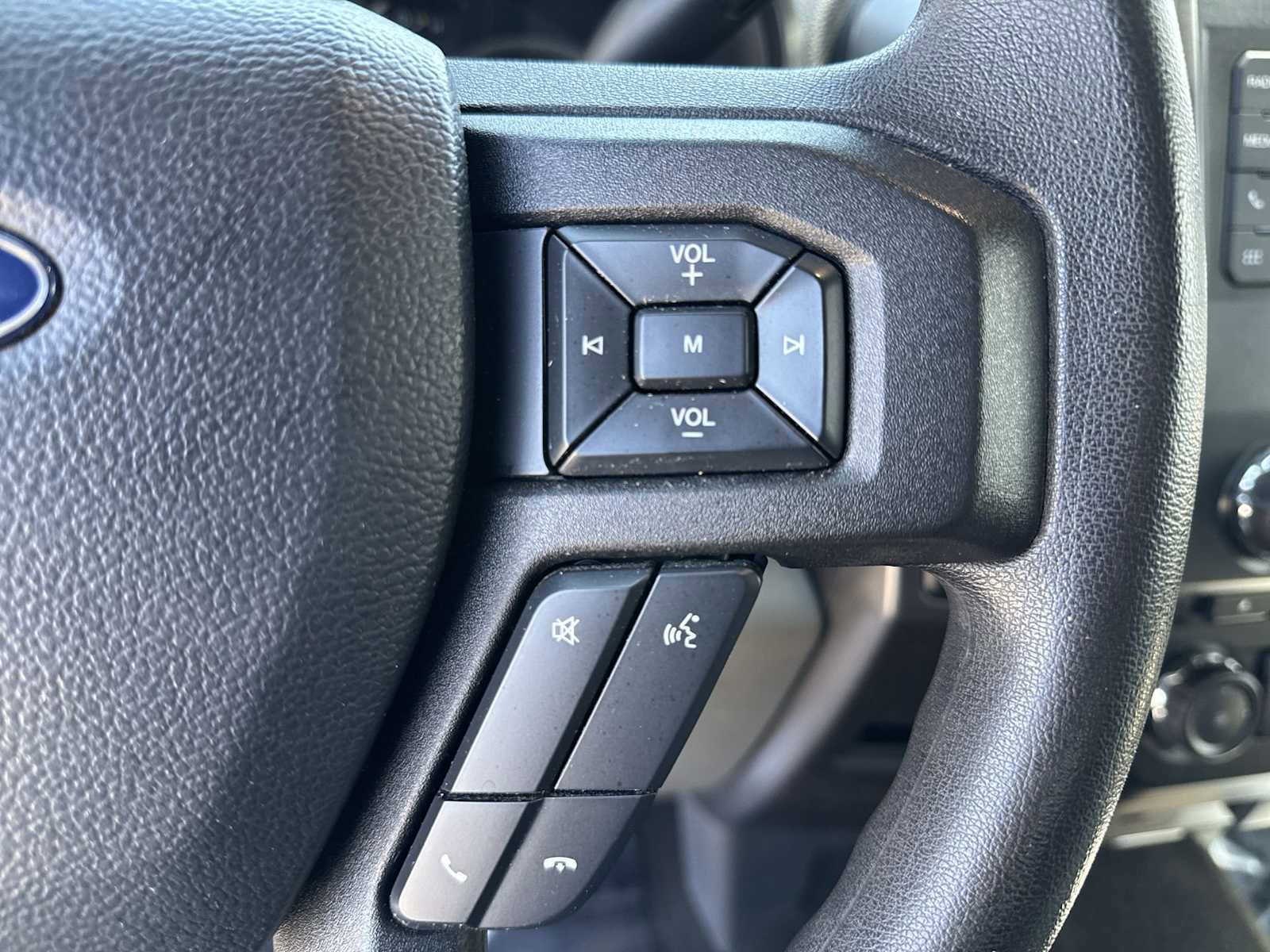 Used 2018 Ford F150 XLT AWD/4WD image 31