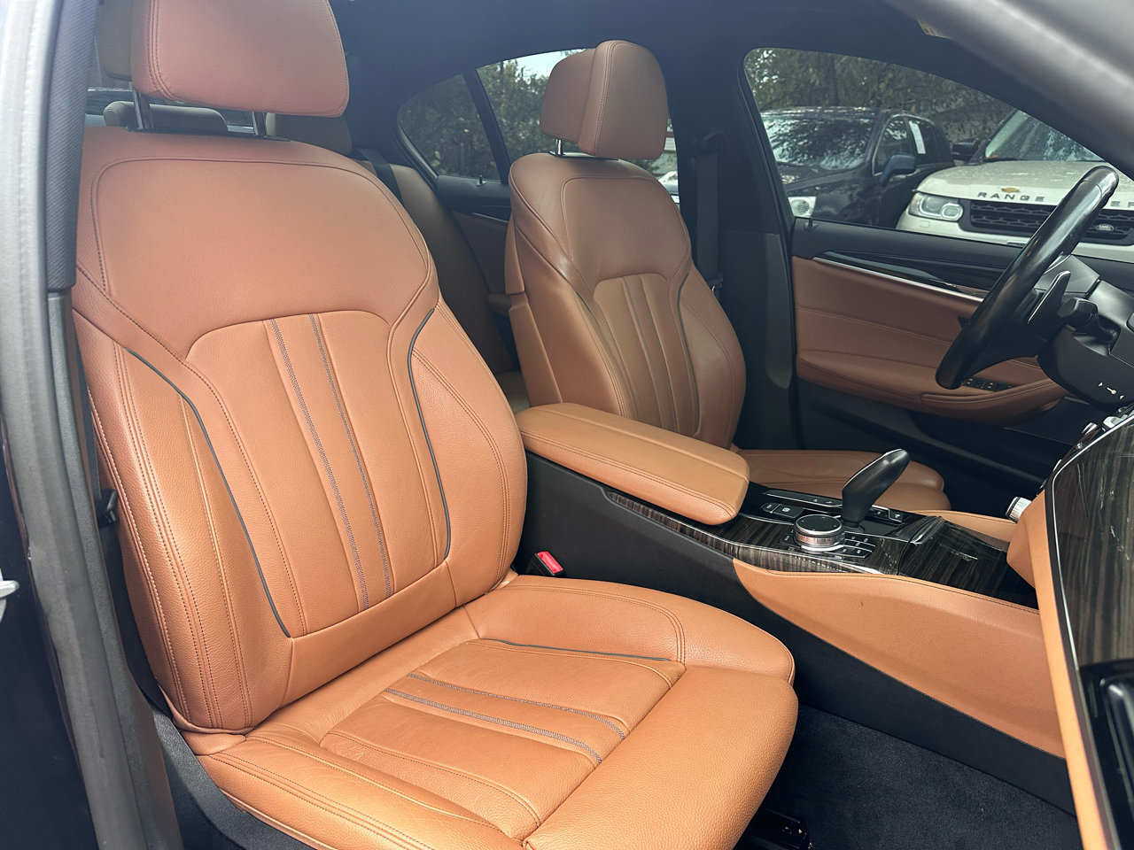 Used 2019 BMW 530i w/ M Sport Package image 12