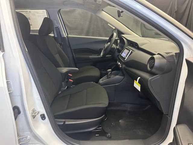 New 2025 Nissan Kicks Play S FWD image 15