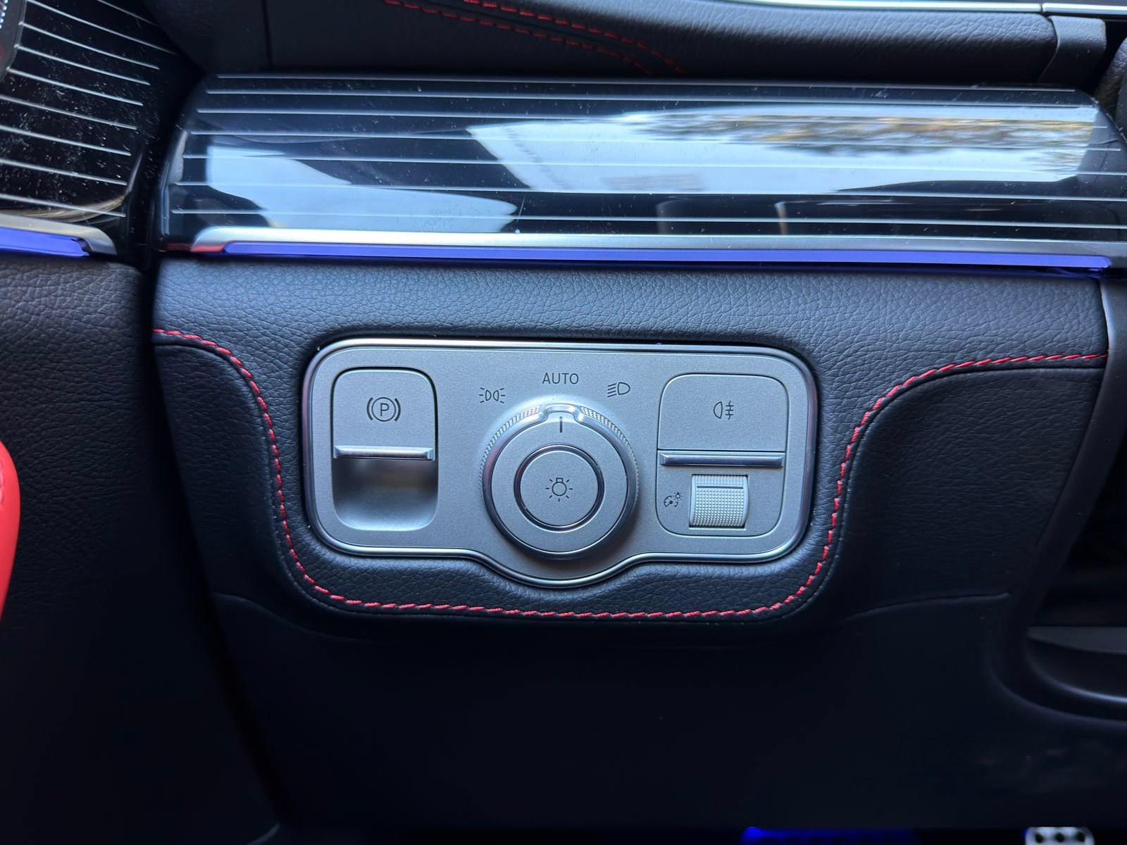 New 2026 Mercedes-Benz GLE 53 AMG 4MATIC image 21