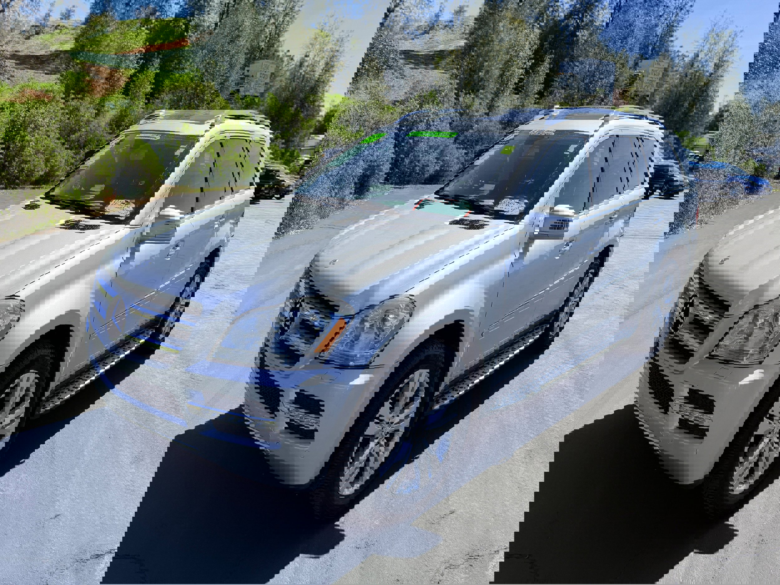 Used 2011 Mercedes-Benz GL 450 4matic image 2