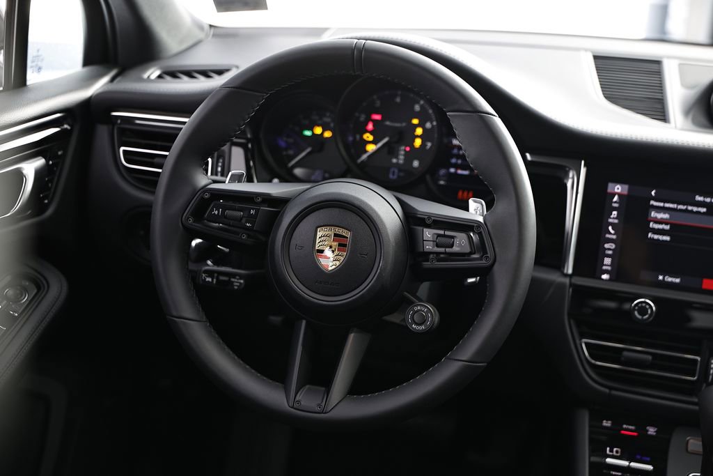 New 2026 Porsche Macan Turbo image 30