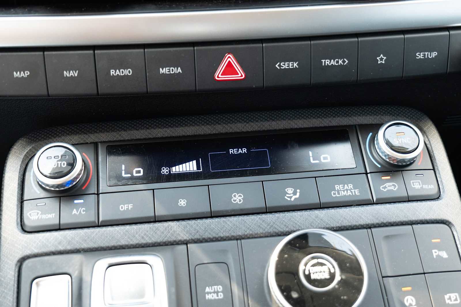 Used 2023 Hyundai Palisade Limited image 16