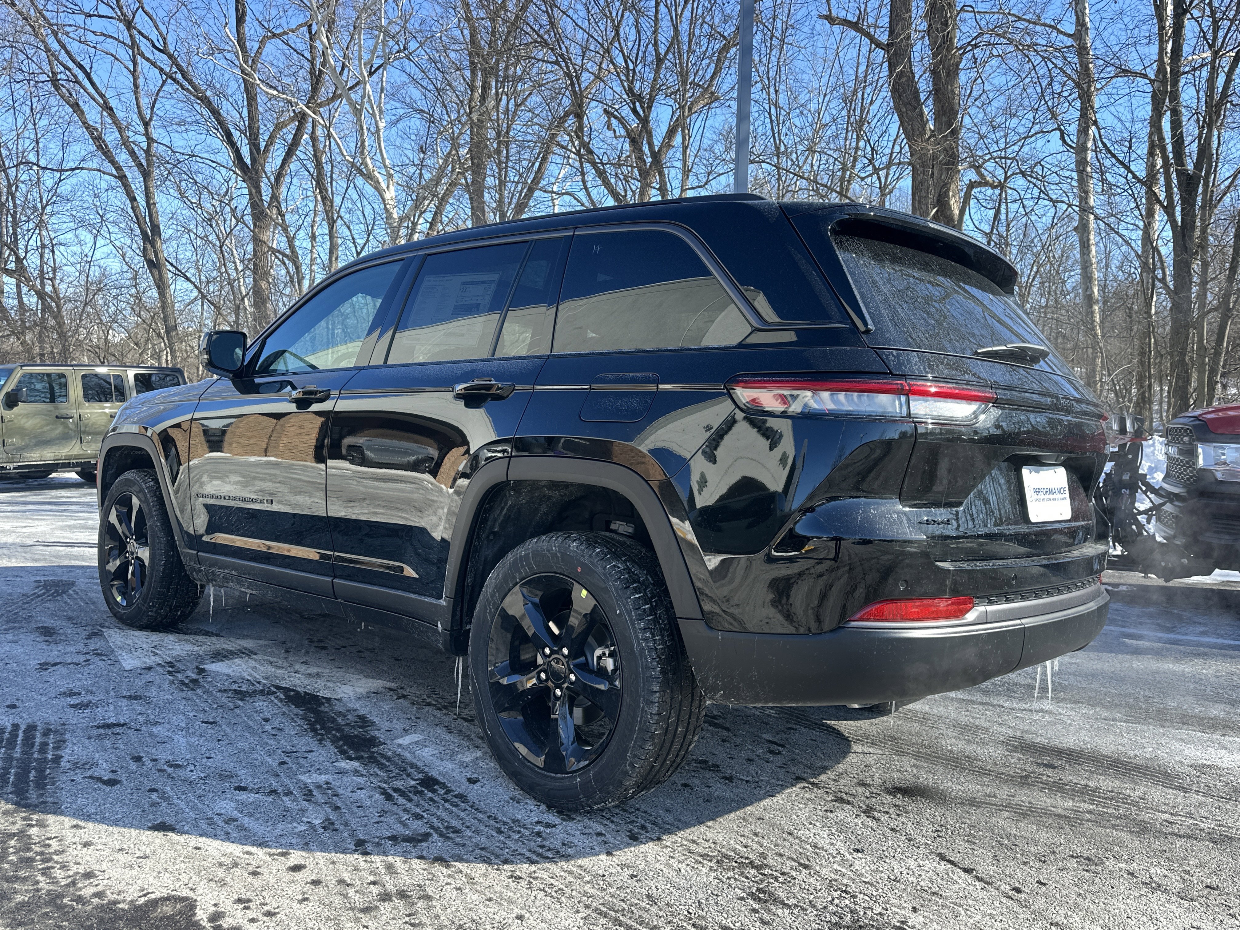 New 2026 Jeep Grand Cherokee Limited w/ Limited Altitude Package image 26