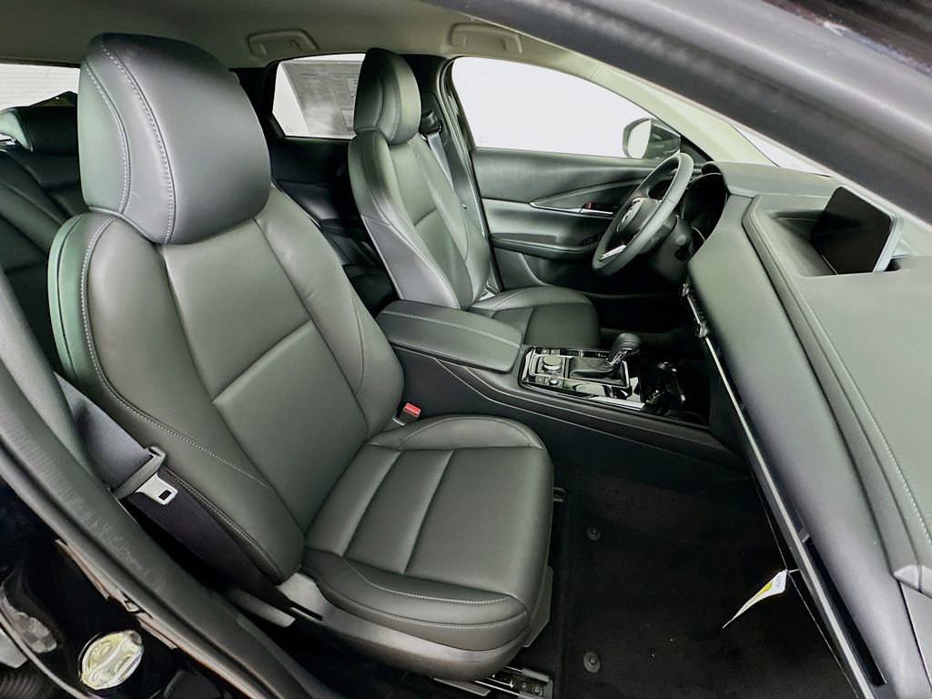 New 2025 MAZDA CX-30 AWD 2.5 S w/ Select Sport Pkg image 34