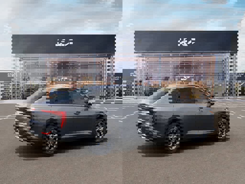 New 2026 Kia K4 LXS image 6