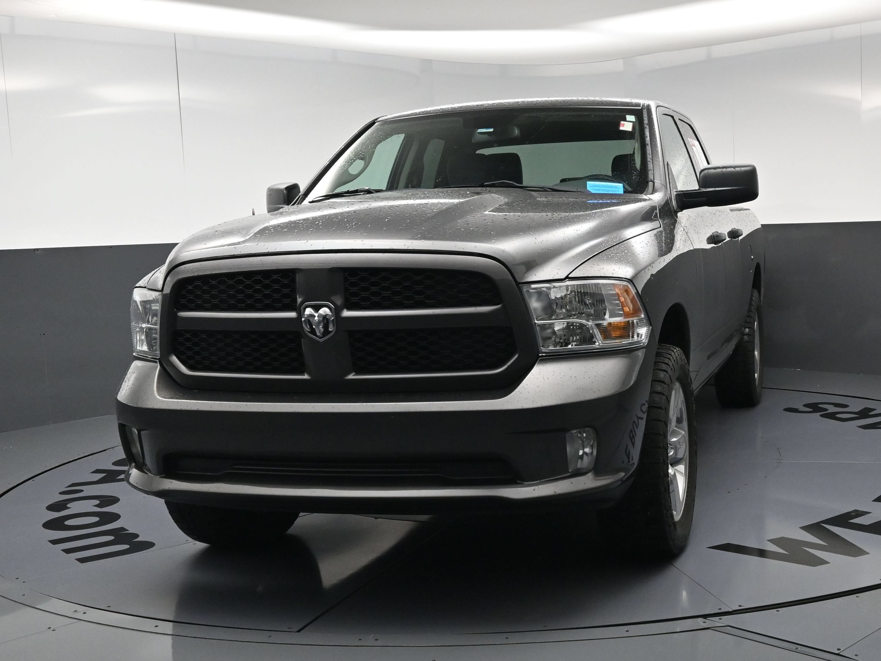 Used 2016 RAM 1500 Express AWD/4WD image 11