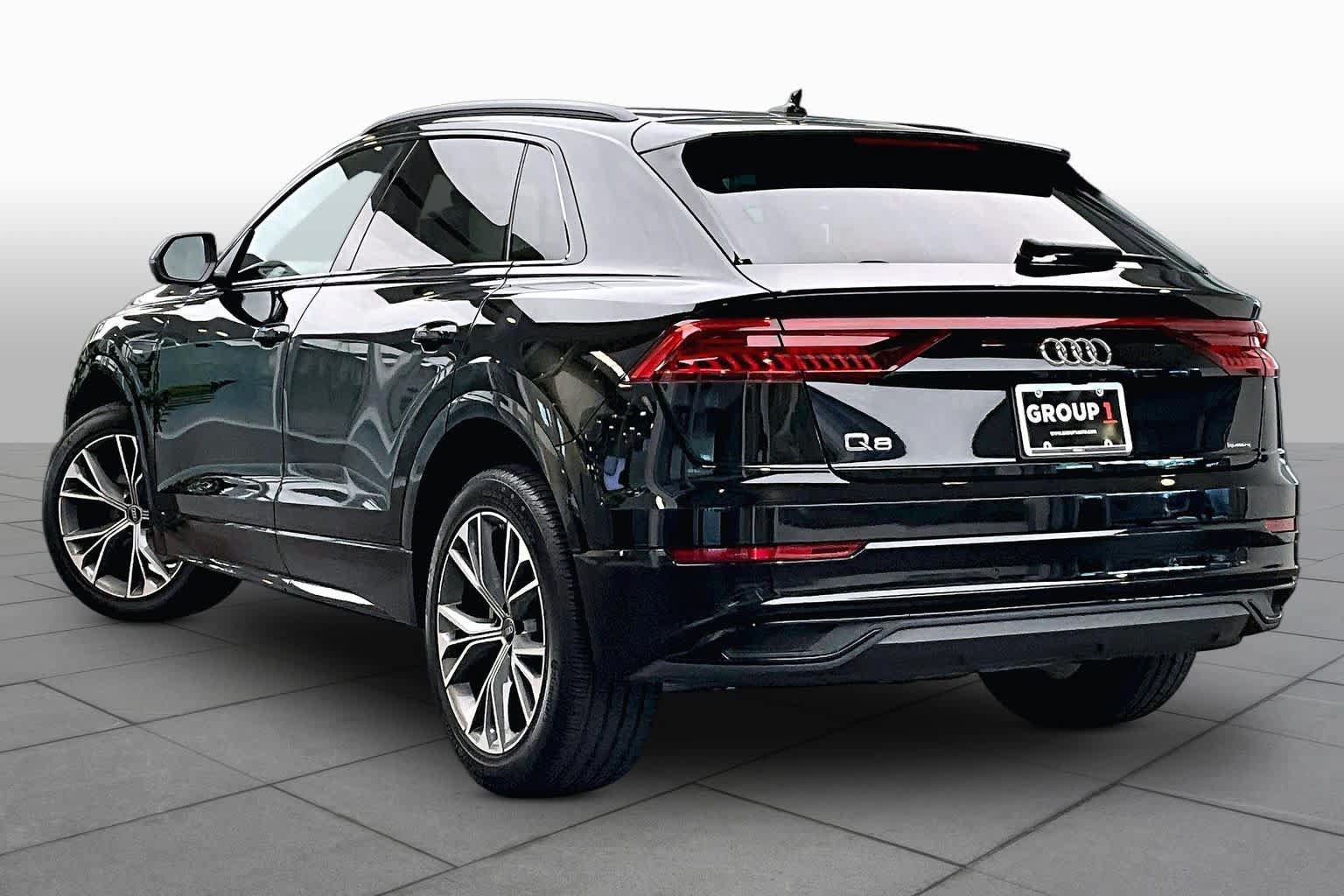 Used 2023 Audi Q8 Premium w/ Convenience Package AWD/4WD image 12